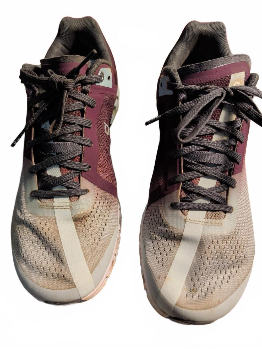 On Women's Athletic Sneakers Purple Blue 8.5 Mesh Low Top Casual Sporty Shoes
